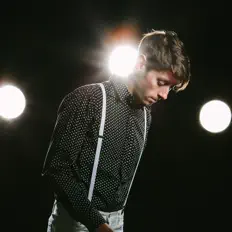 Ouve Tropic Of Pisces, vê vídeos de música, lê a biografia, vê as datas da digressão e muito mais!