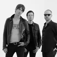 Listen to Jeff Angell's Staticland, watch music videos, read bio, see tour dates & more!