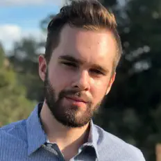 Poslechněte si interpreta Siloz, sledujte hudební videa, přečtěte si životopis, podívejte se na data turné a další informace.