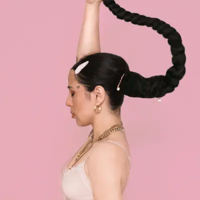 Listen to Sombra Alor, watch music videos, read bio, see tour dates & more!
