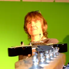 Ouve Guitarfreak Rick Brannon, vê vídeos de música, lê a biografia, vê as datas da digressão e muito mais!