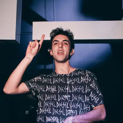 Listen to Mariatti, watch music videos, read bio, see tour dates & more!
