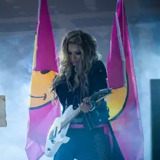 Escucha a Sydney Ex, mira videos musicales, lee su biografía, consulta las fechas de las gira y más.