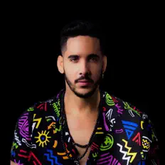 Escucha a Yorly, mira videos musicales, lee su biografía, consulta las fechas de las gira y más.