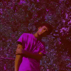 聆聽 Gxxdrich、觀看音樂影片、閱讀小傳、查看巡演日期等！