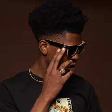 Poslechněte si interpreta YNG Mac Jay, sledujte hudební videa, přečtěte si životopis, podívejte se na data turné a další informace.