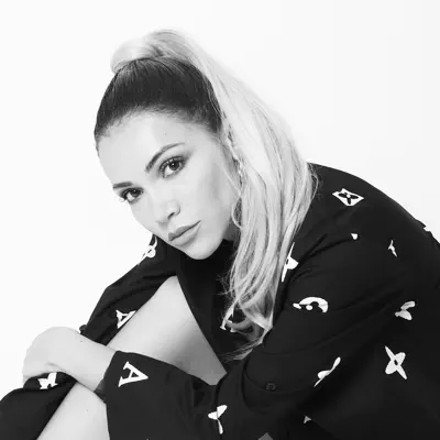 Listen to Beea, watch music videos, read bio, see tour dates & more!