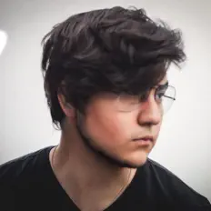 Écoutez L.A, regardez des vidéoclips, lisez la biographie, consultez les dates de tournée et plus encore !