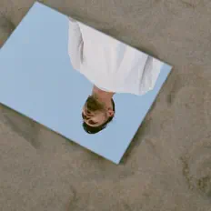 聆聽 ЧтоЕсли、觀看音樂影片、閱讀小傳、查看巡演日期等！