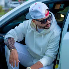 Ακούστε περιεχόμενο από Adalpr, παρακολουθήστε μουσικά βίντεο, διαβάστε το βιογραφικό, δείτε ημερομηνίες περιοδείας, και πολλά ακόμη!