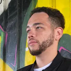 Ακούστε περιεχόμενο από Billingy, παρακολουθήστε μουσικά βίντεο, διαβάστε το βιογραφικό, δείτε ημερομηνίες περιοδείας, και πολλά ακόμη!