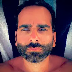 Ascolta Shereef Fouad, guarda video musicali, leggi la biografia, vedi le date del tour & altro!