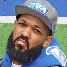 Ouve M.A.R., vê vídeos de música, lê a biografia, vê as datas da digressão e muito mais!