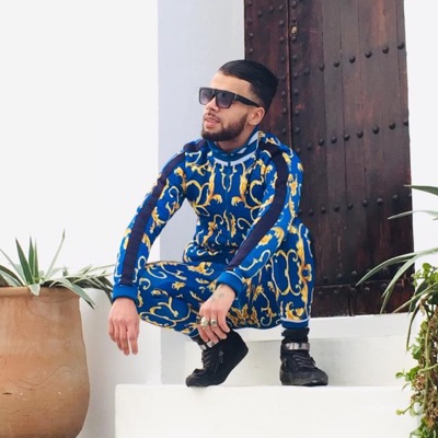 Listen to JOUNDI, watch music videos, read bio, see tour dates & more!