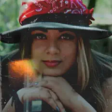 Poslechněte si interpreta Bruna Soares, sledujte hudební videa, přečtěte si životopis, podívejte se na data turné a další informace.