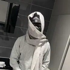 Dengarkan Scrilla, tonton video musik, baca bio, lihat tanggal tur & lainnya!