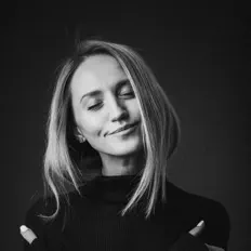 Ascolta CHIKIPIBAROM, guarda video musicali, leggi la biografia, vedi le date del tour & altro!