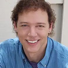 聆聽 Shawn Thomas、觀看音樂影片、閱讀小傳、查看巡演日期等！