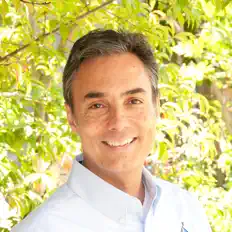 Peter Apel: песни, клипы, биография, даты выступлений и многое другое.