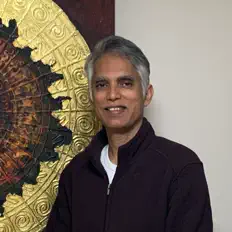 Ouça Nirav Anugraha, assista a videoclipes, leia a biografia, veja as datas das turnês e mais!