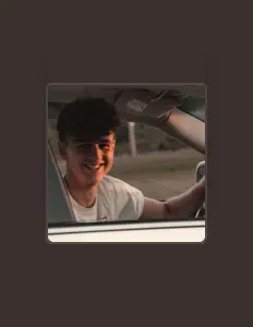 Ascolta Sven Johnson, guarda video musicali, leggi la biografia, vedi le date del tour & altro!