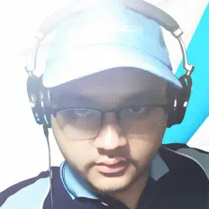 Kachain-C.R을(를) 듣고, 뮤직 비디오를 보고, 약력을 읽고, 투어 일정 등을 확인하세요!