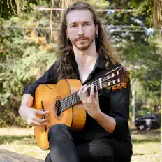 Denis Sartoratoを聴いたり、ミュージックビデオを鑑賞したり、経歴やツアー日程などを確認したりしましょう！