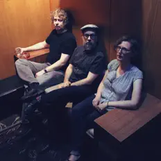 聆聽 Anna Webber's Simple Trio、觀看音樂影片、閱讀小傳、查看巡演日期等！