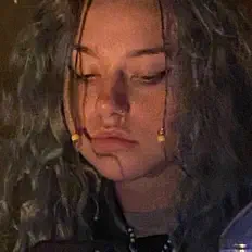 Jasmine सुनें, म्यूज़िक वीडियो देखें, बायो पढ़ें, दौरे की तारीखें और बहुत कुछ देखें!