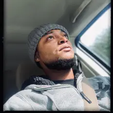 收听 Dvonn、观看音乐视频、阅读小传、查看巡演日期等 ！