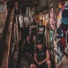 Escucha a The Vth Circle, mira vídeos musicales, lee la biografía, consulta fechas de giras y mucho más.