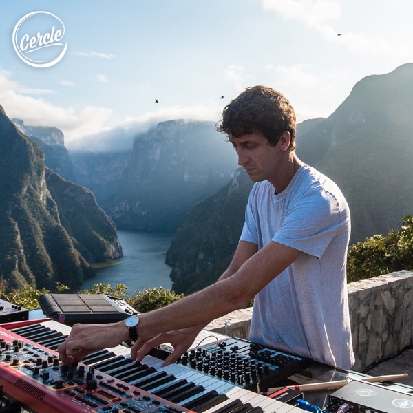 Cercle: Parra for Cuva in Cañon del Sumidero, Mexico (Live)