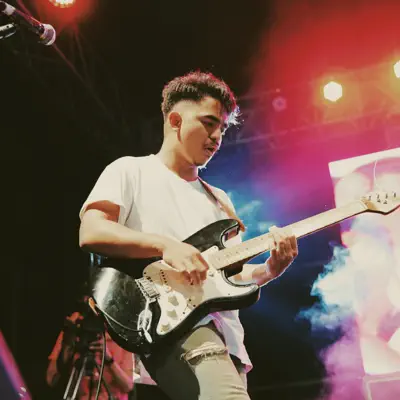 Listen to Dimas RID, watch music videos, read bio, see tour dates & more!