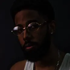 Hör dir DizzWaveyTaylor an, schau dir Musikvideos an, lies die Biografie, finde Tourdaten und mehr!