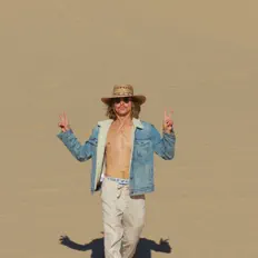Dengarkan Blaze Olsen, tonton video musik, baca bio, lihat tanggal tur & lainnya!