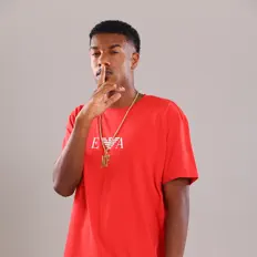 Hör dir MC NEGUIN NF an, schau dir Musikvideos an, lies die Biografie, finde Tourdaten und mehr!