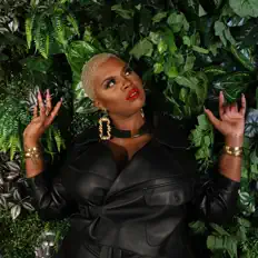 Dengarkan Dana Monique, tonton video musik, baca bio, lihat tanggal tur & lainnya!