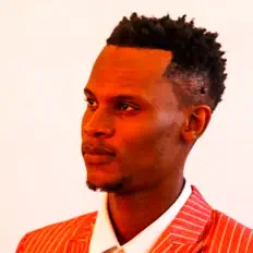 VINCEを聴いたり、ミュージックビデオを鑑賞したり、経歴やツアー日程などを確認したりしましょう！