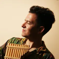 Listen to El Extravagante, watch music videos, read bio, see tour dates & more!