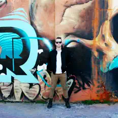 Sybrand Straussを聴いたり、ミュージックビデオを鑑賞したり、経歴やツアー日程などを確認したりしましょう！