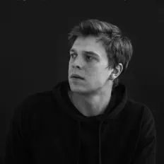 Luister naar АН МАКАРОВ, bekijk muziekvideo's, lees de bio, bekijk de tourdata, en meer!