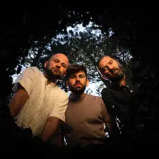 Listen to Šuma Čovjek, watch music videos, read bio, see tour dates & more!