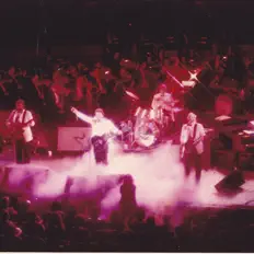 Major Hooples Boarding House을(를) 듣고, 뮤직 비디오를 보고, 약력을 읽고, 투어 일정 등을 확인하세요!