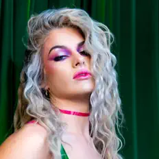 Listen to Sarah McTernan, watch music videos, read bio, see tour dates & more!