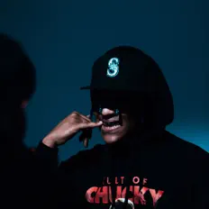 Young Richを聴いたり、ミュージックビデオを鑑賞したり、経歴やツアー日程などを確認したりしましょう！