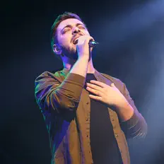 Luister naar L'veen, bekijk muziekvideo's, lees de bio, bekijk de tourdata, en meer!