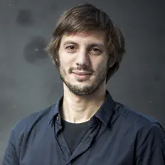 Luister naar Adrien Chicot, bekijk muziekvideo's, lees de bio, bekijk de tourdata, en meer!