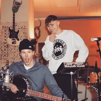 Listen to Oak Street, watch music videos, read bio, see tour dates & more!