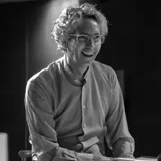 Sebastián Errázuriz을(를) 듣고, 뮤직 비디오를 보고, 약력을 읽고, 투어 일정 등을 확인하세요!