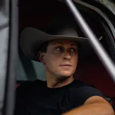 Ouça Brian Callihan, assista a videoclipes, leia a biografia, veja as datas das turnês e mais!